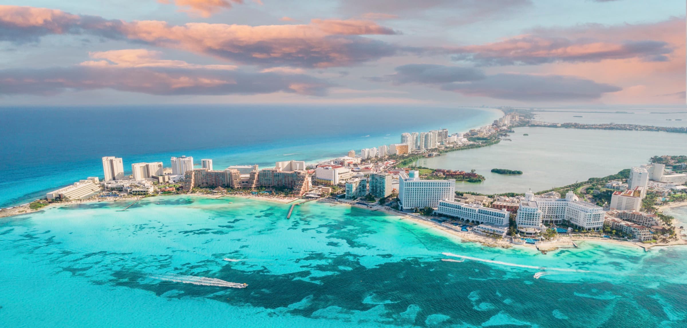 Private airport transfers in Cancún