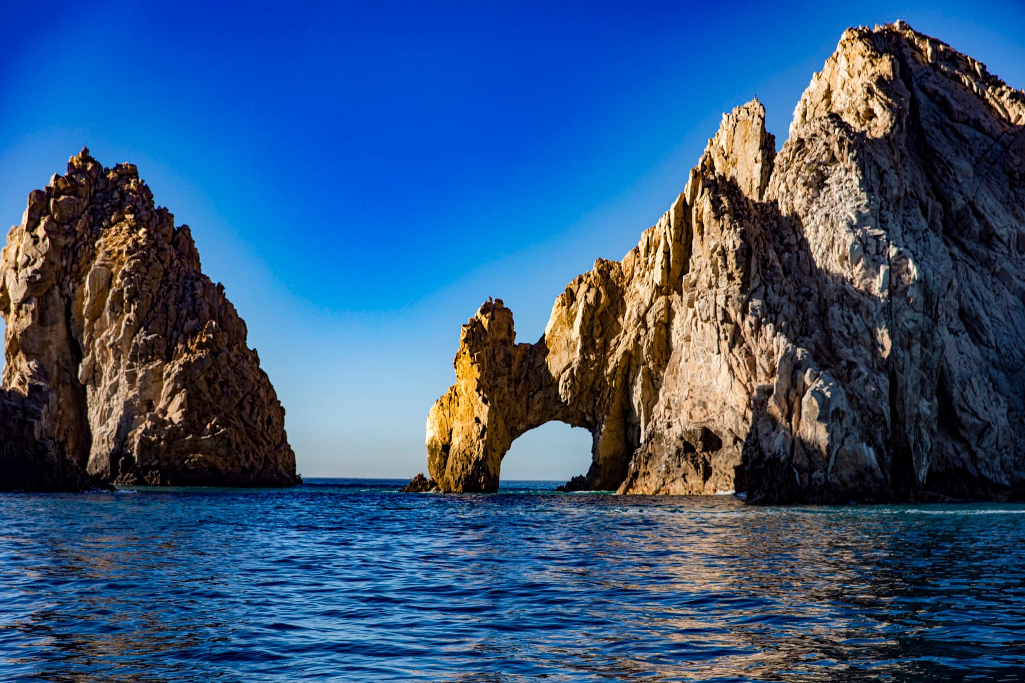 Private airport transfers in Los Cabos