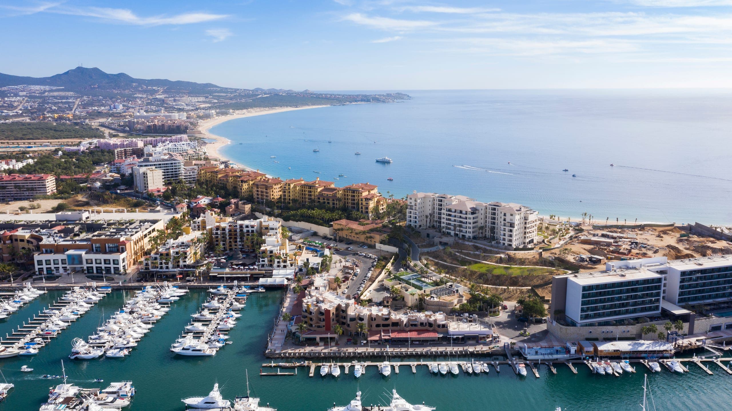 Los Cabos airport to Cabo San Lucas Hostel transfer — Los Cabos airport transfers